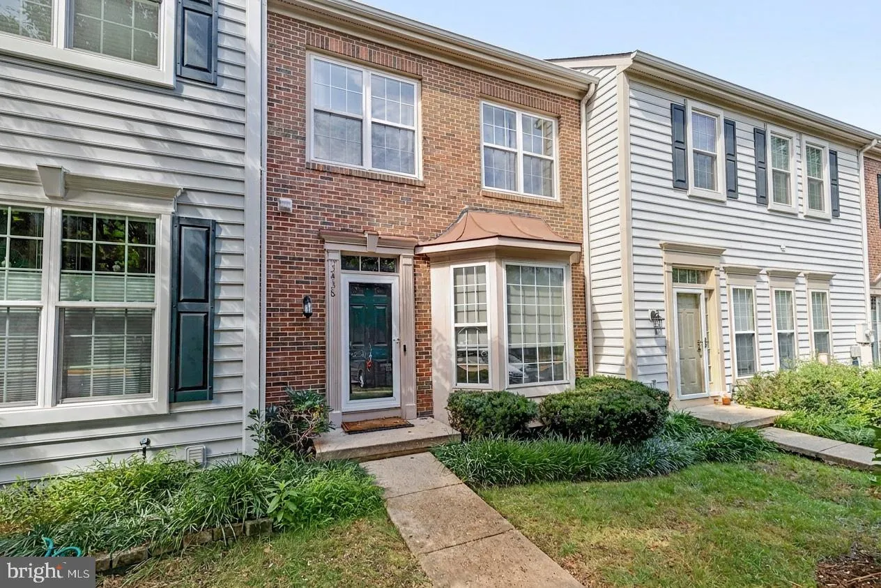 5438 SUMMER LEAF LANE, Alexandria, VA 22312