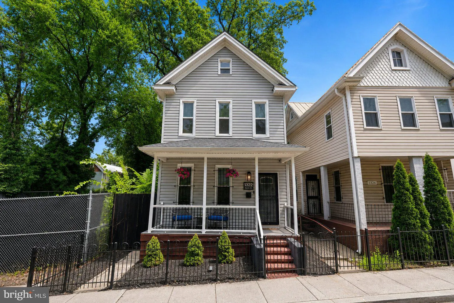 1322 MORRIS ROAD, Washington, DC 20020