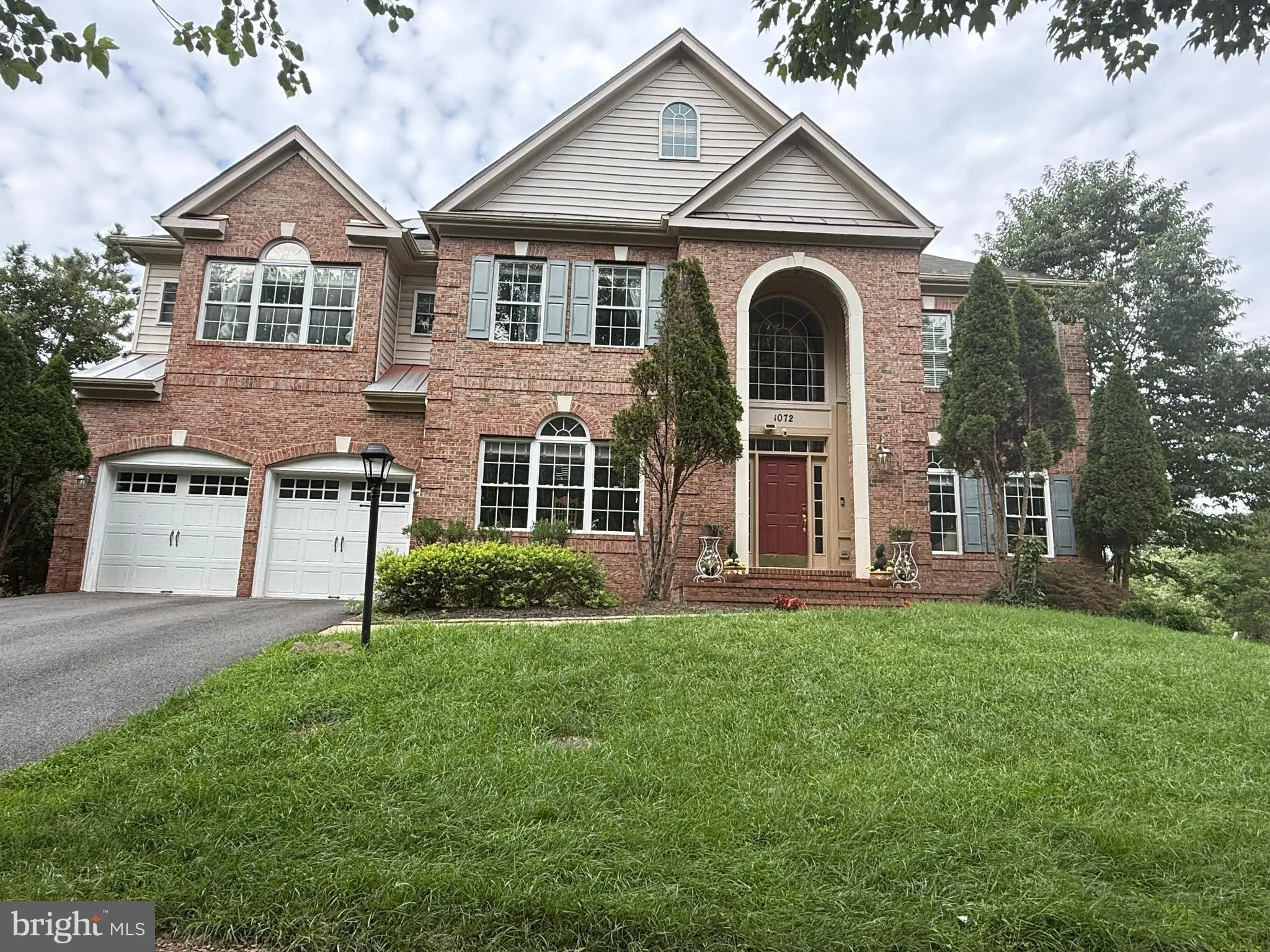 1072 SAFA STREET, Herndon, VA 20170