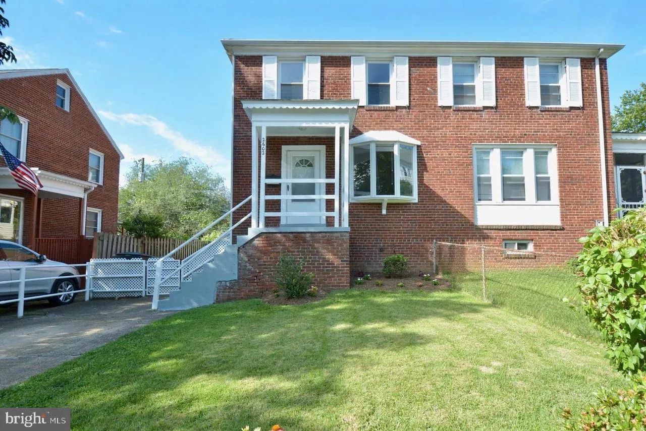 2602 TROY STREET, Arlington, VA 22206