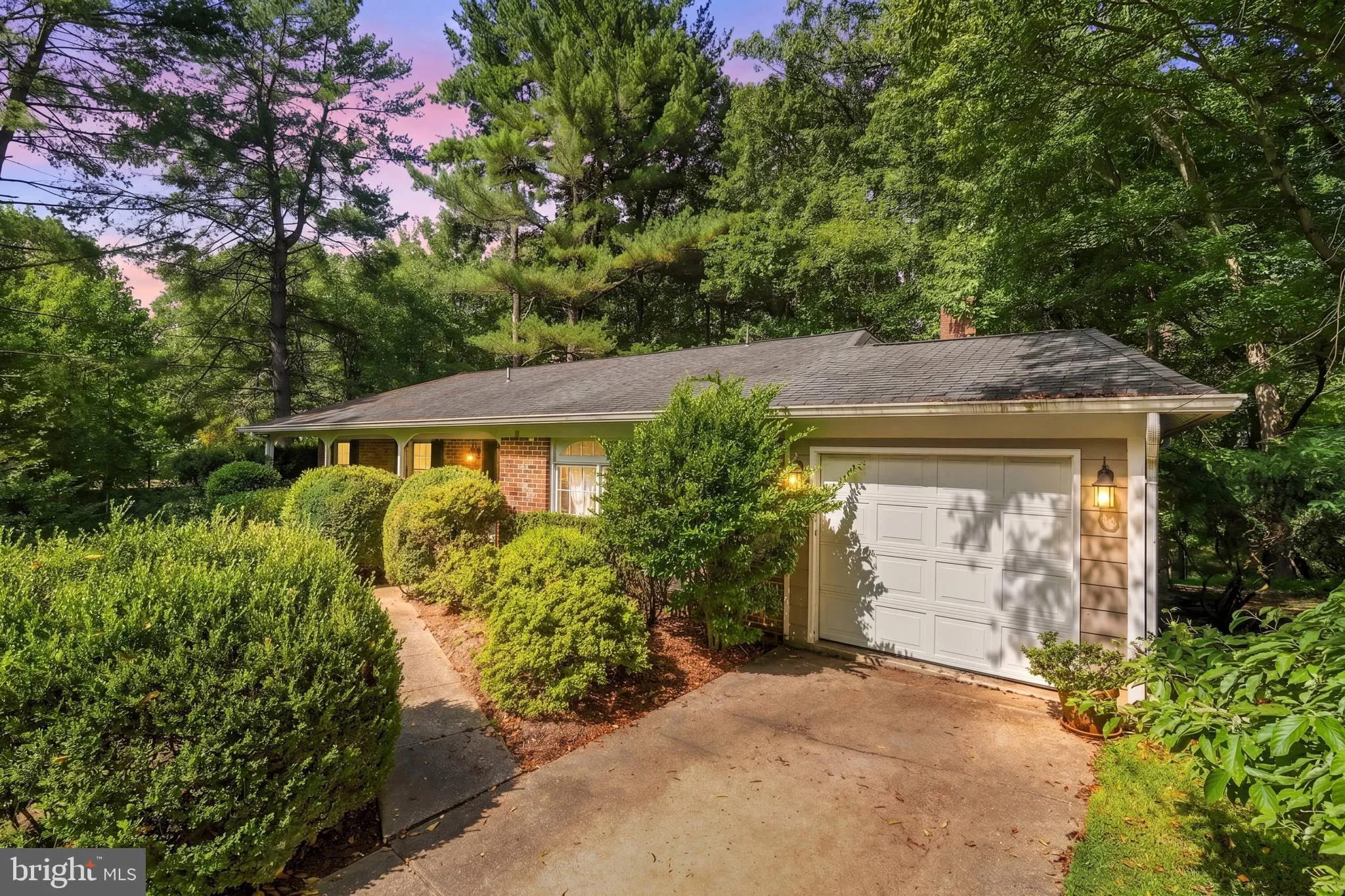 11504 PARKEDGE DRIVE, North Bethesda, MD 20852