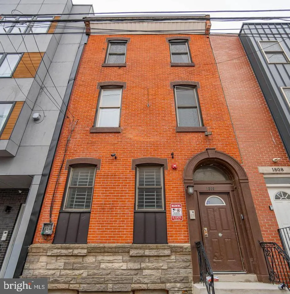 1806 BERKS STREET, Philadelphia, Pennsylvania 19121 For Sale