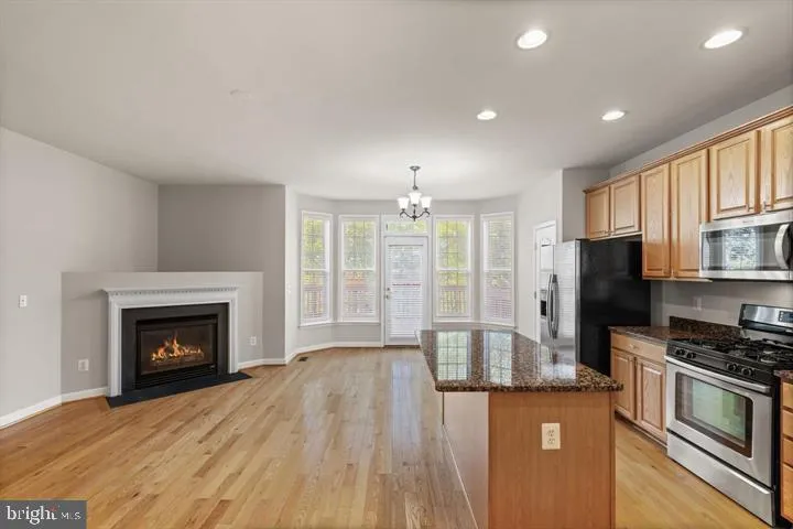 43770 Lees Mill Square, Leesburg, VA 20176