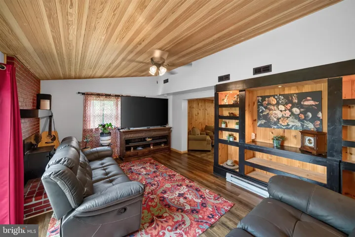 14628 Ely Court, Woodbridge, VA 22193