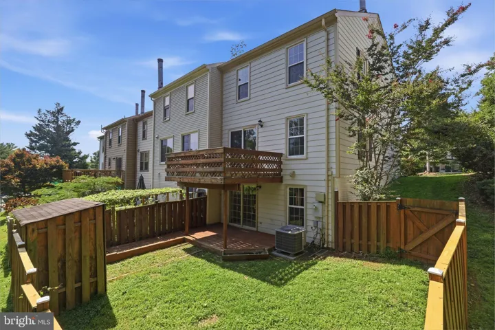 10272 Colony Park Drive, Fairfax, VA 22032