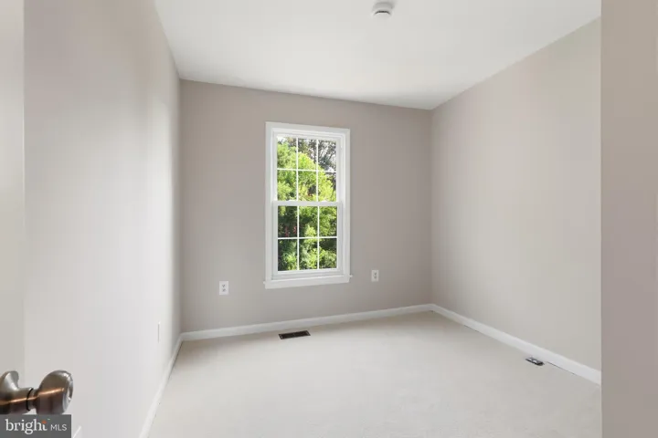 10272 Colony Park Drive, Fairfax, VA 22032