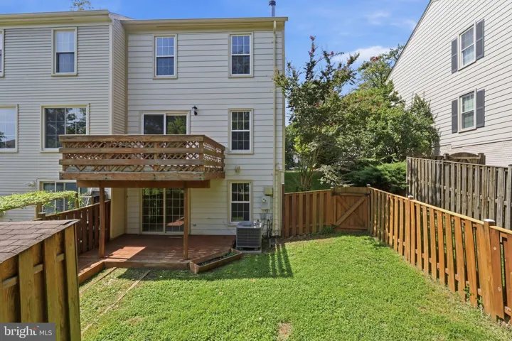 10272 Colony Park Drive, Fairfax, VA 22032