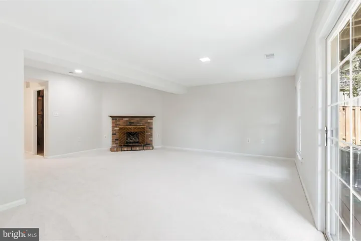 10272 Colony Park Drive, Fairfax, VA 22032