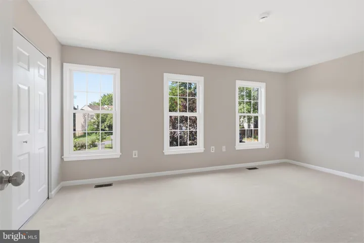 10272 Colony Park Drive, Fairfax, VA 22032
