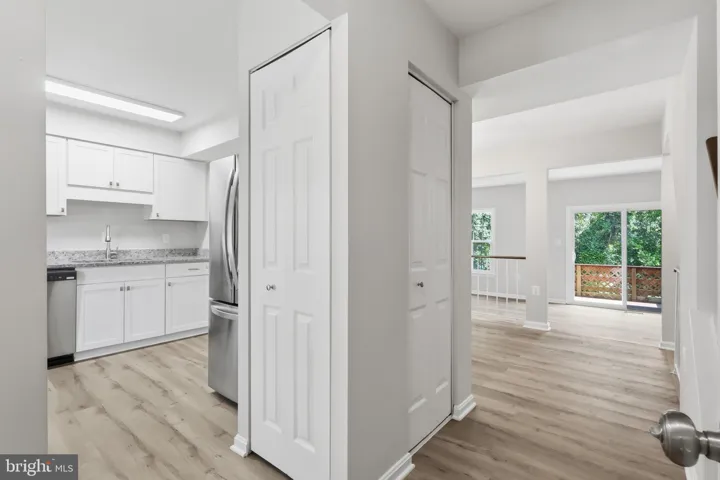 10272 Colony Park Drive, Fairfax, VA 22032