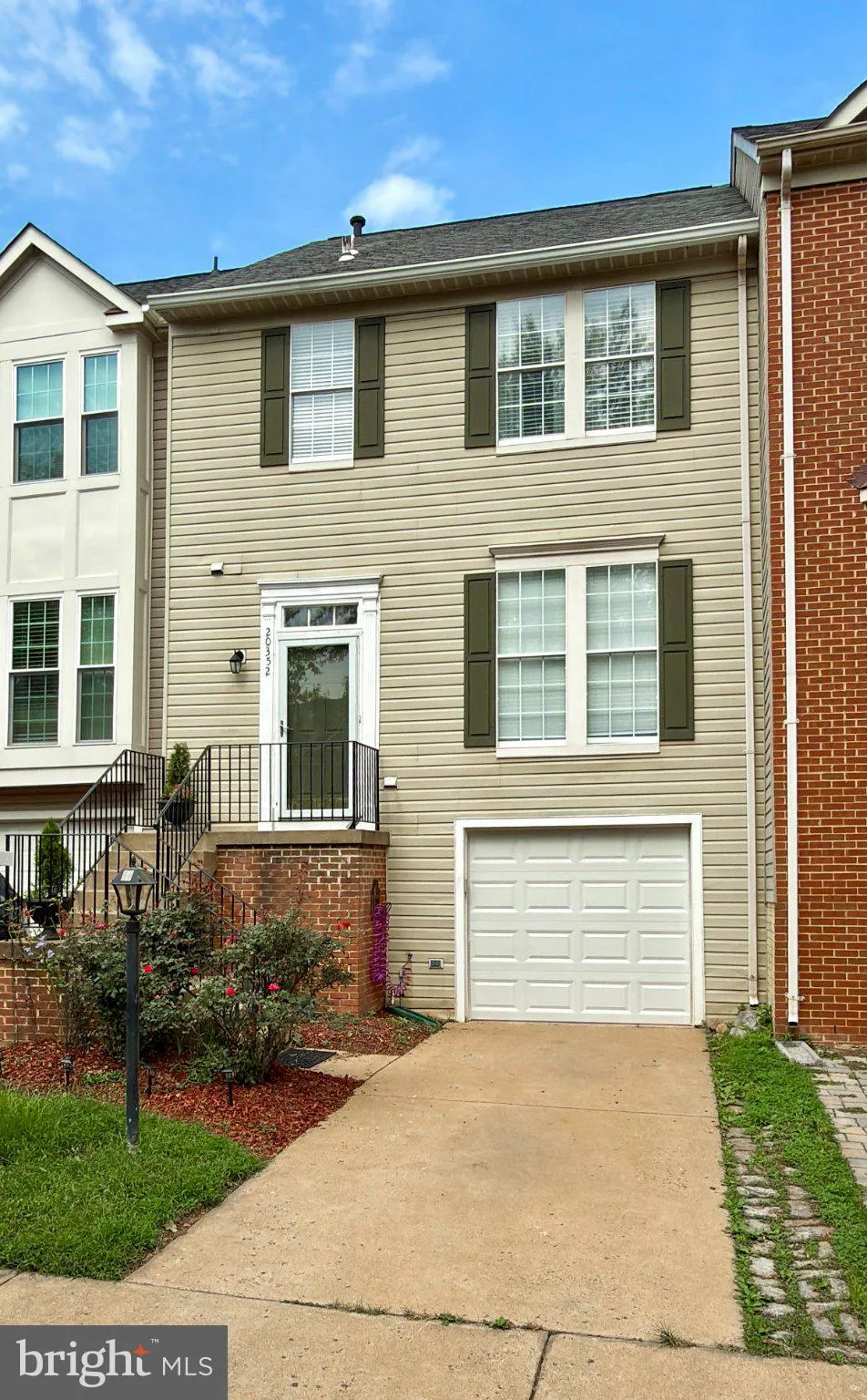 20352 BRIARCLIFF TERRACE, Sterling, VA 20165