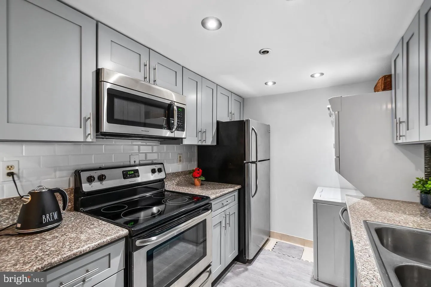 5911 EDSALL ROAD, Alexandria, VA 22304