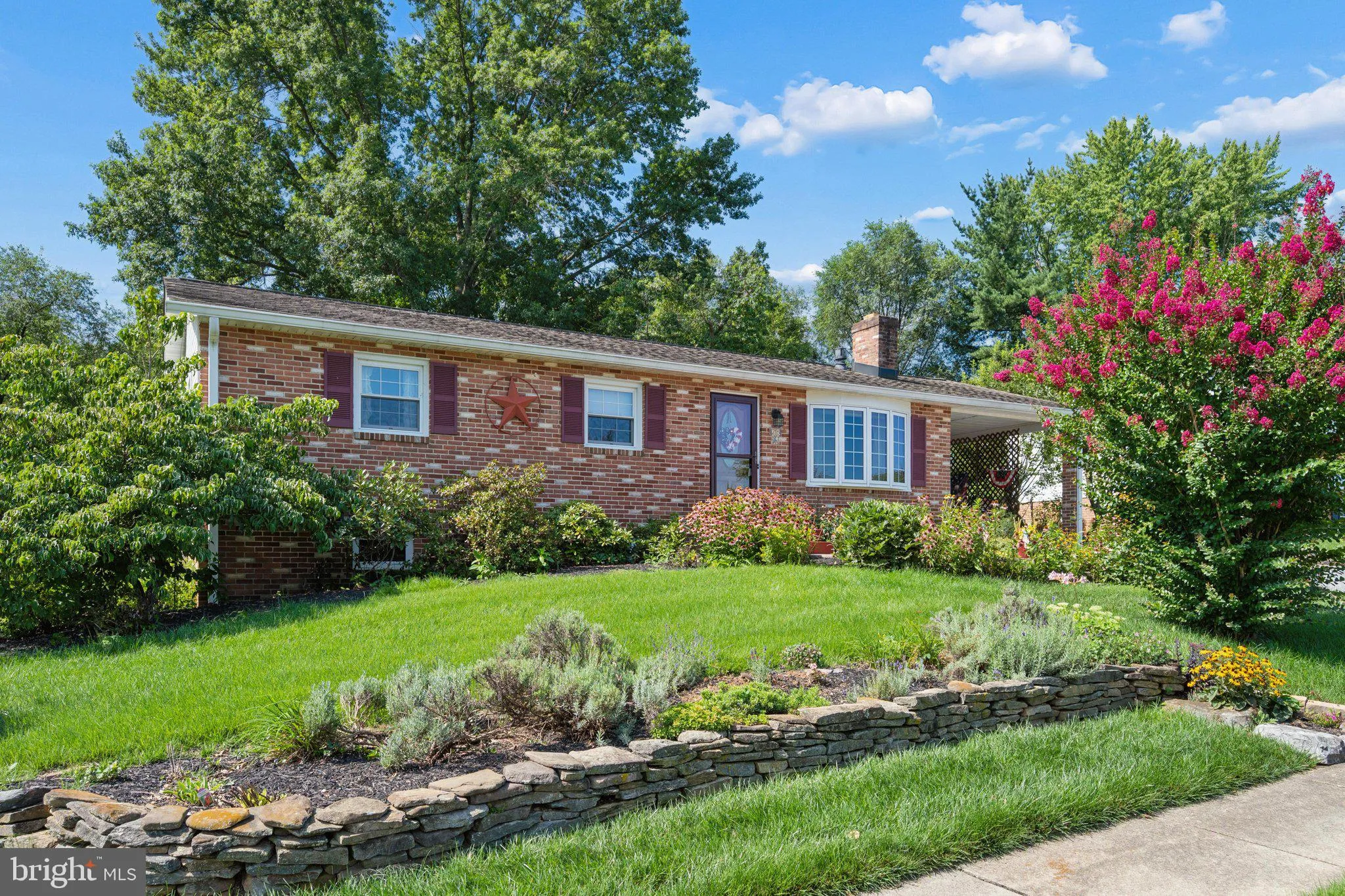 216 GLADE BOULEVARD, Walkersville, MD 21793