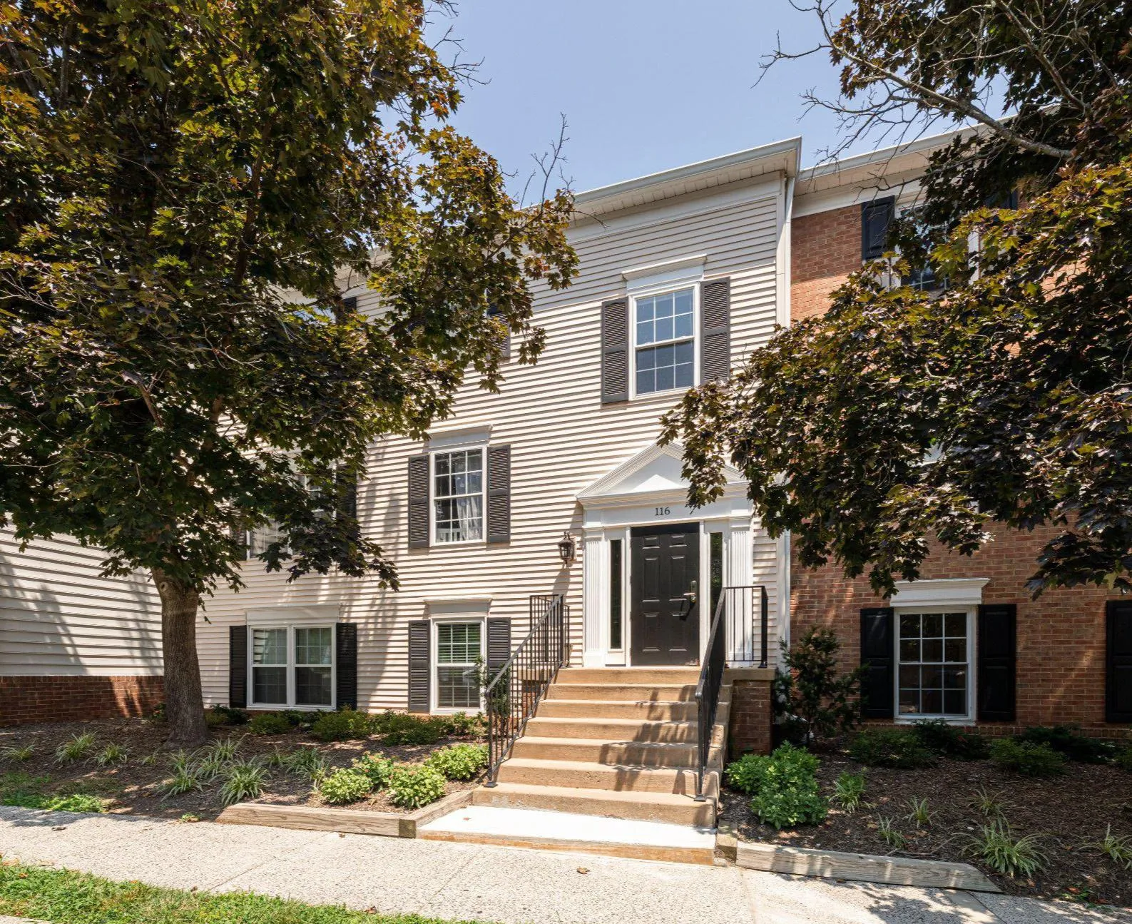 116 PROSPERITY, Leesburg, VA 20175
