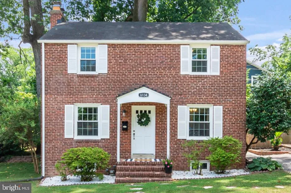 6134 11TH ROAD, Arlington, VA 22205