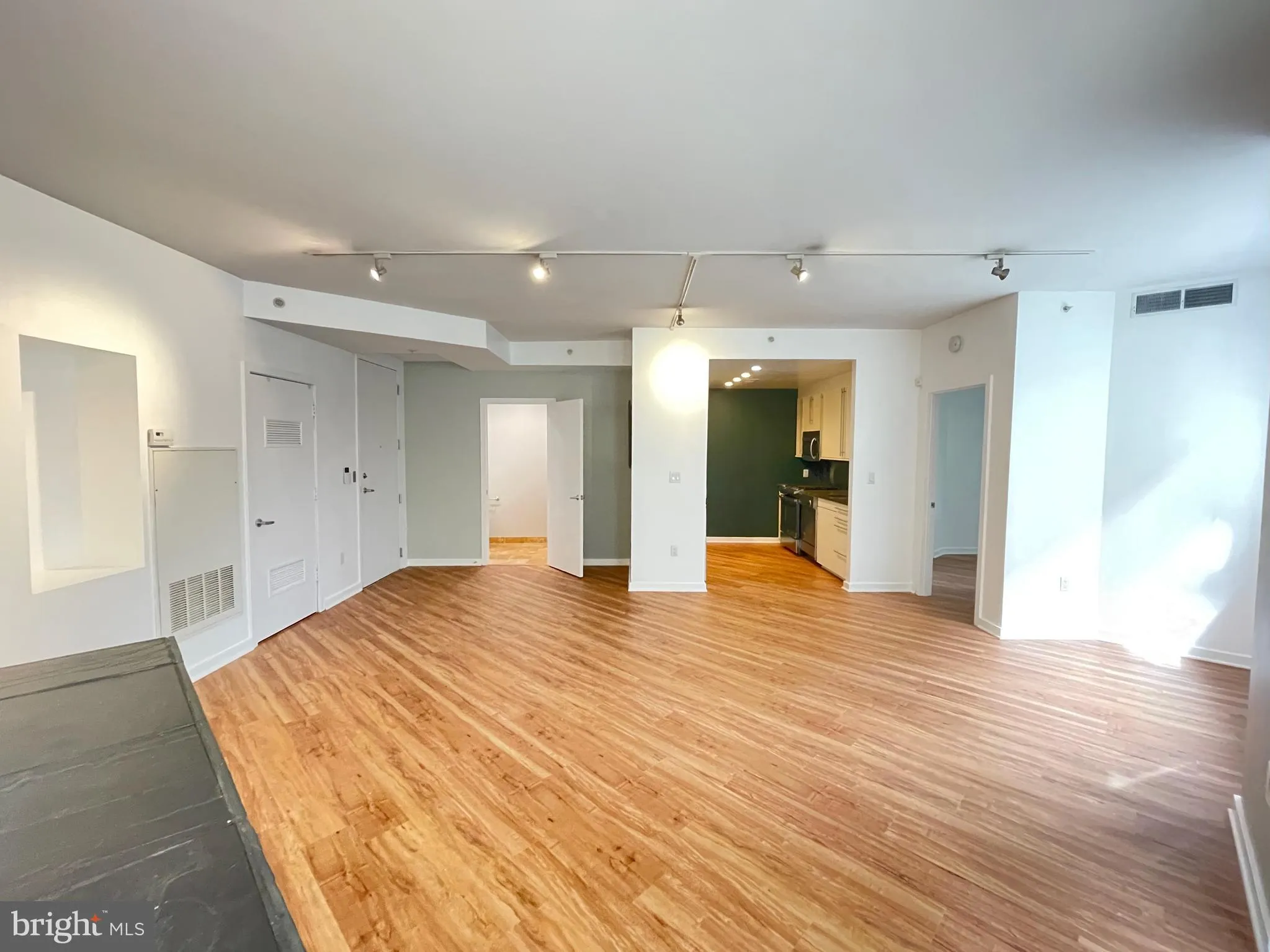 1300 13TH STREET, Washington, DC 20005