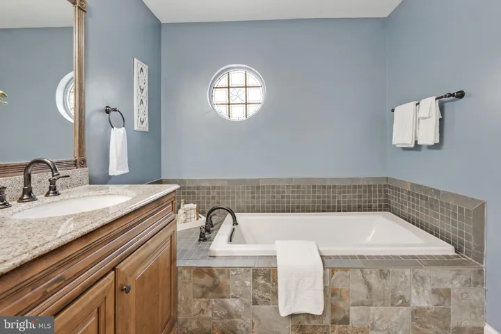 4888 Ebb Tide Ct, Dumfries, Virginia 22025