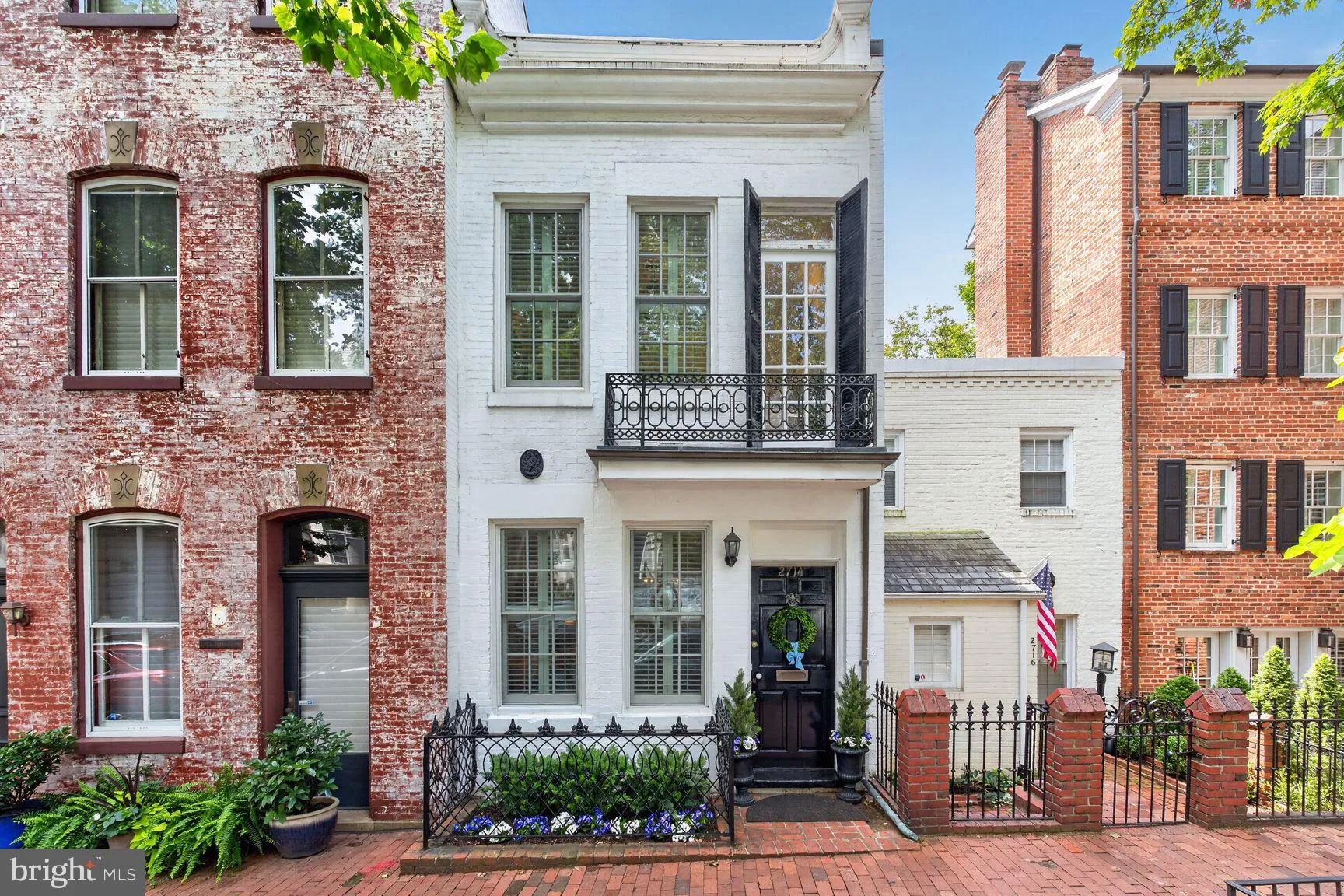 2714 P STREET, Washington, DC 20007