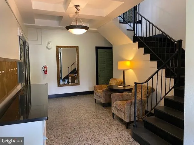 2527 Q, Washington, DC 20007