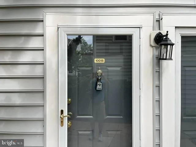 10018 OAKTON TERRACE ROAD, Oakton, VA 22124