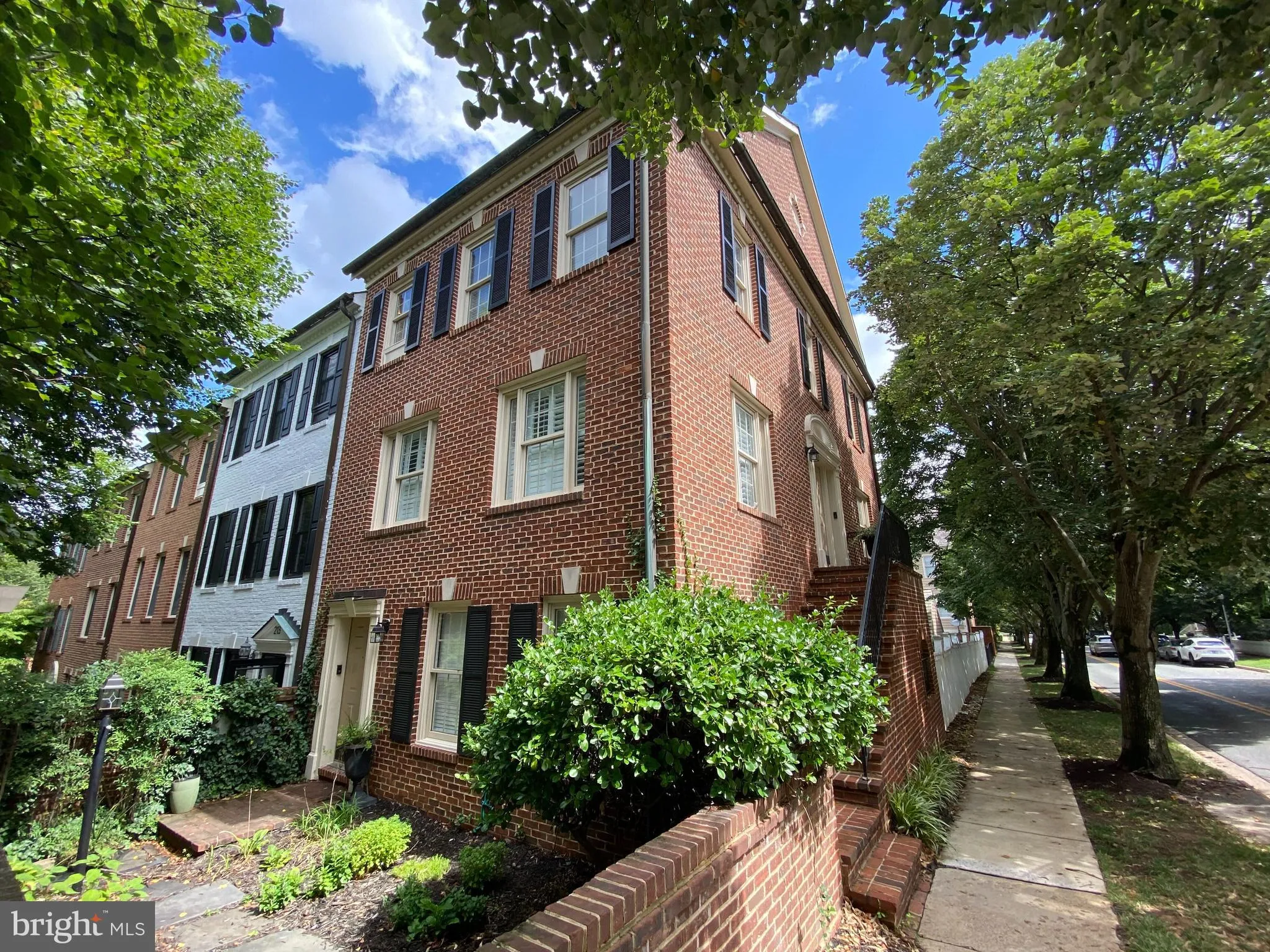 211 RIDGEPOINT PLACE, Gaithersburg, MD 20878