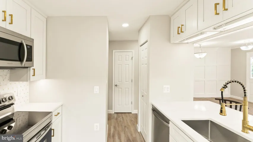 12168 Springwoods Drive, Woodbridge, VA 22192
