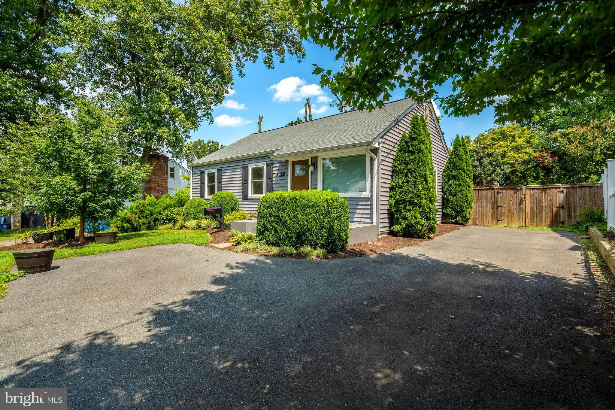 2017 EDGAR COURT, Falls Church, VA 22043
