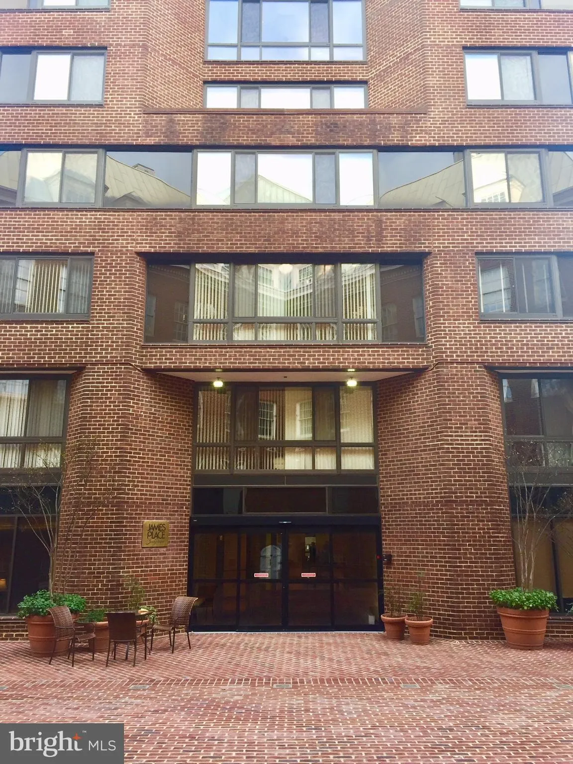 1077 30TH STREET, Washington, DC 20007