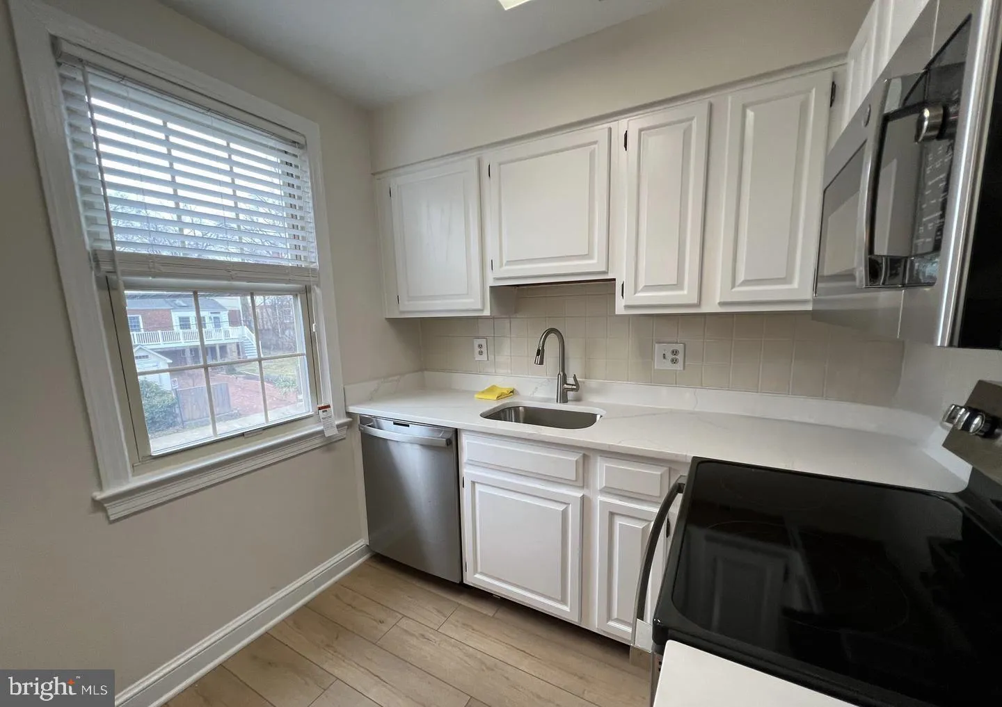 2809 ARLINGTON BOULEVARD, Arlington, VA 22201