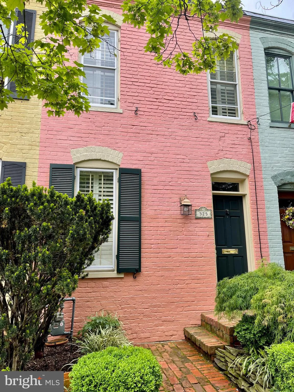 325 ROYAL STREET, Alexandria, VA 22314