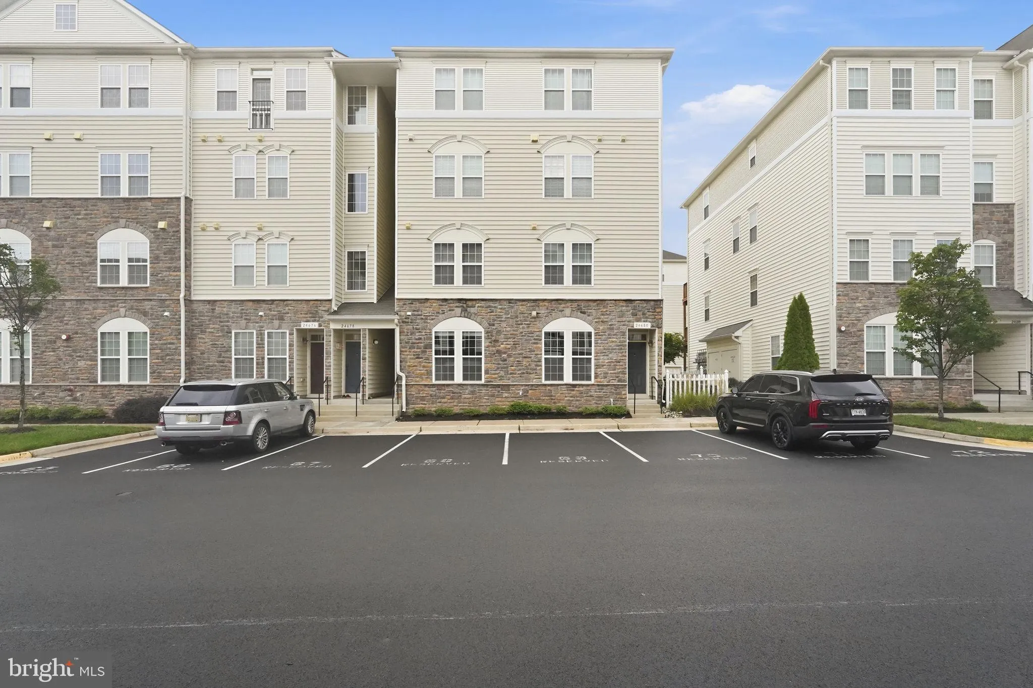 24682 BYRNE MEADOW SQUARE, Aldie, VA 20105
