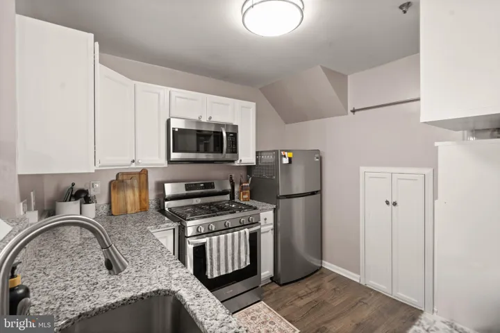 1025 Gardenview Loop, Woodbridge, VA 22191