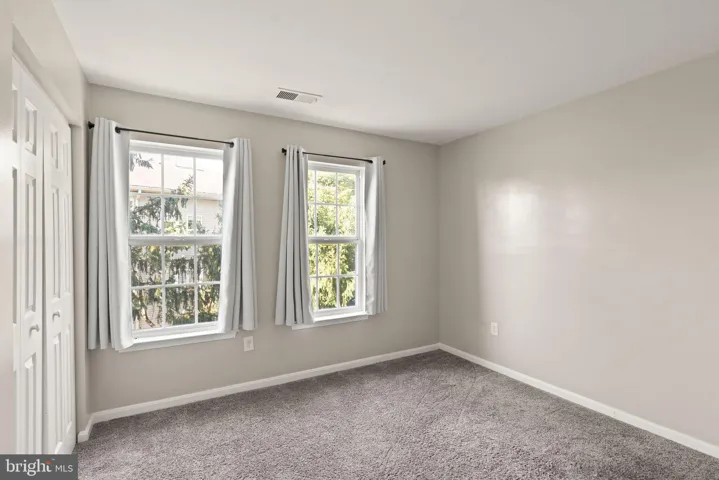 1025 Gardenview Loop, Woodbridge, VA 22191