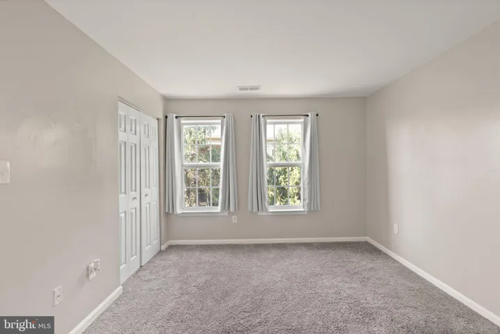 1025 Gardenview Loop, Woodbridge, VA 22191