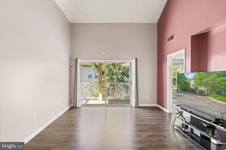1025 Gardenview Loop, Woodbridge, VA 22191