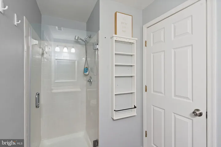 1025 Gardenview Loop, Woodbridge, VA 22191