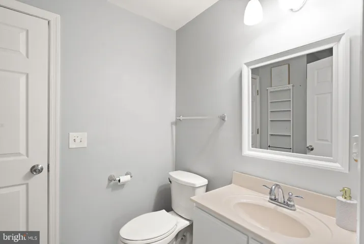 1025 Gardenview Loop, Woodbridge, VA 22191