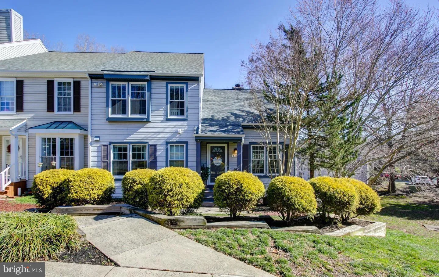 8200 MAPLE RIDGE AVENUE, Springfield, VA 22153