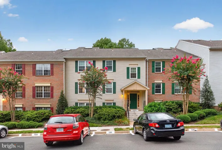 3805 Green Ridge Court, Fairfax, VA 22033