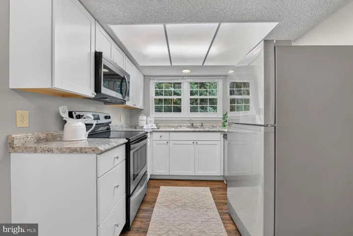 3805 Green Ridge Court, Fairfax, VA 22033
