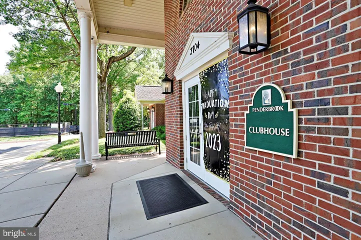 3805 Green Ridge Court, Fairfax, VA 22033