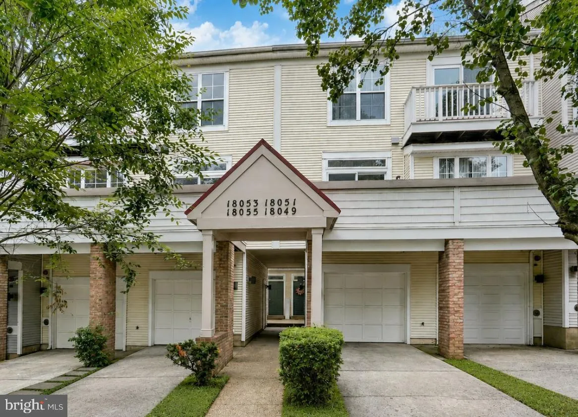 18055 ROYAL BONNET CIRCLE, Gaithersburg, MD 20886