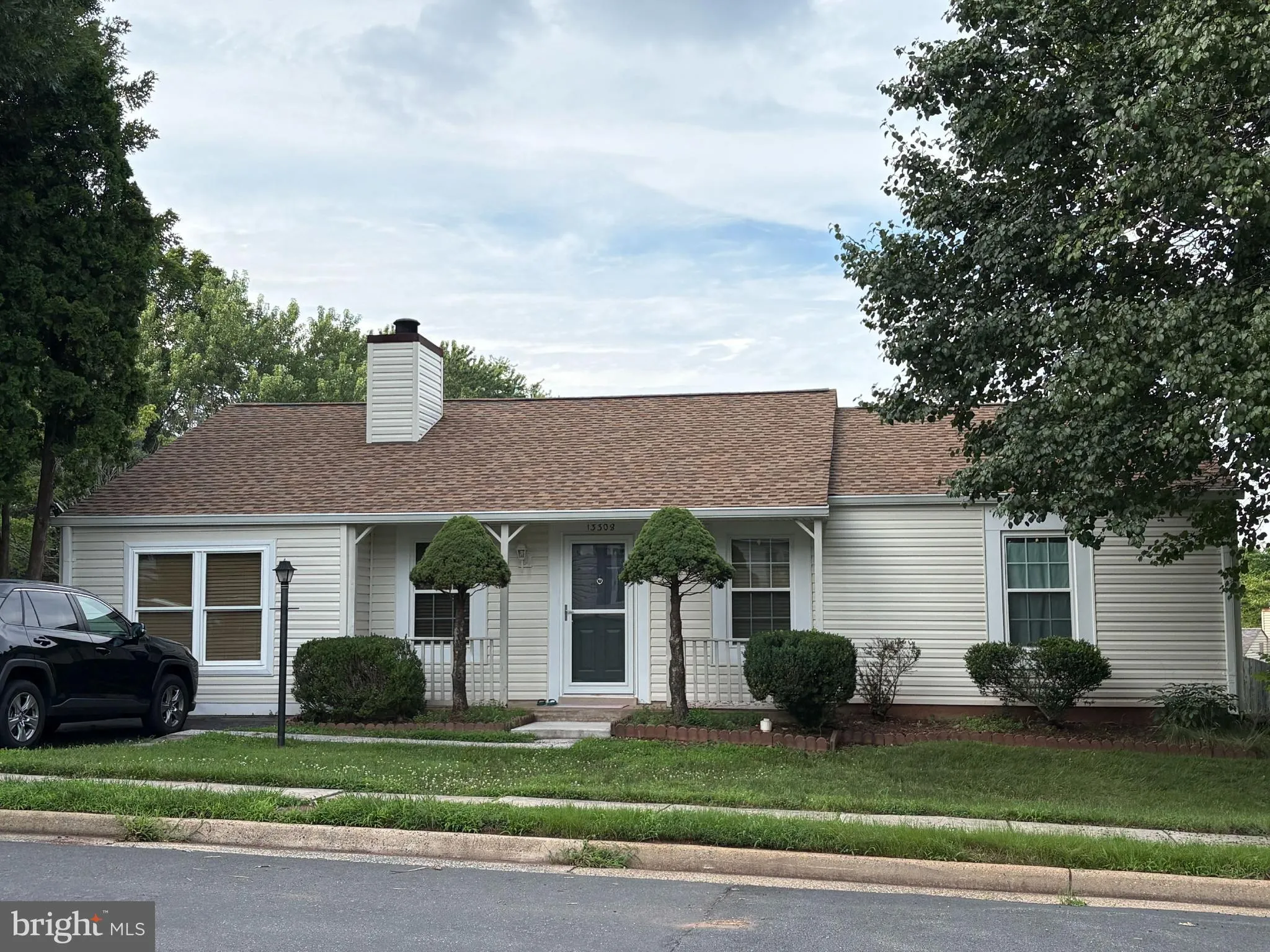 13308 HOLLINGER AVENUE, Fairfax, VA 22033