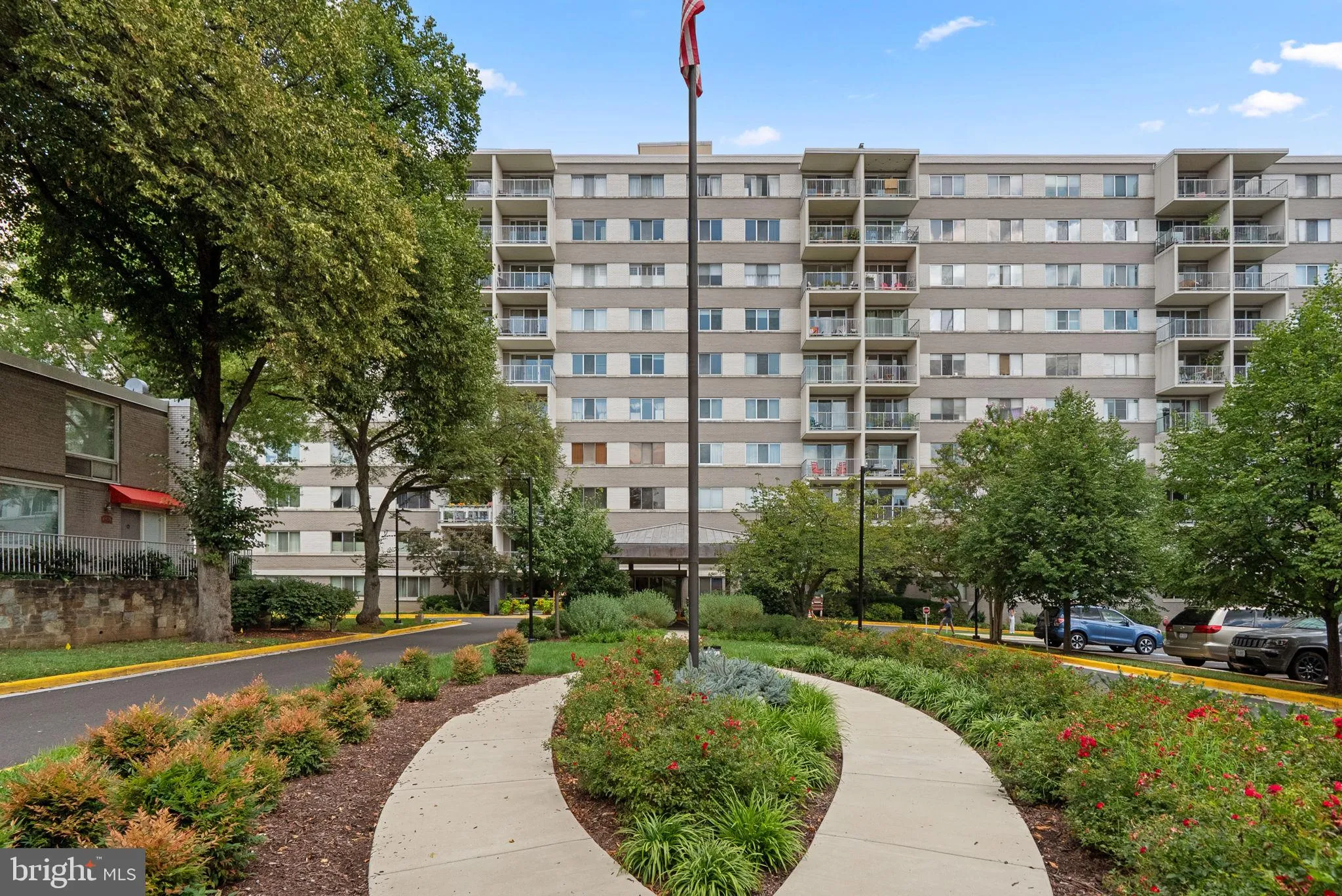 4977 BATTERY LANE, Bethesda, MD 20814