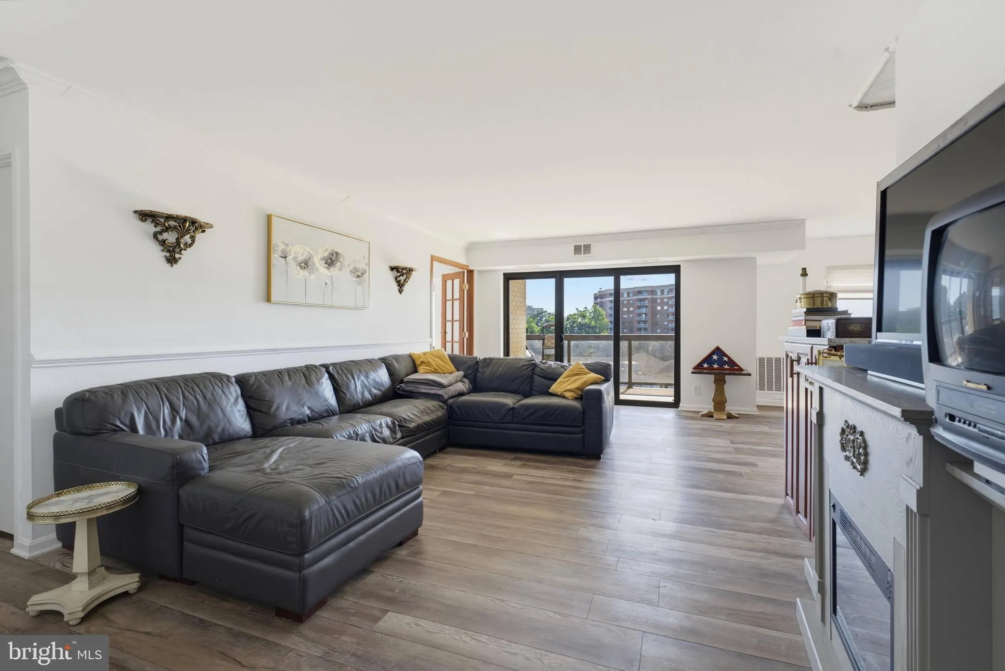 203 YOAKUM PARKWAY, Alexandria, VA 22304