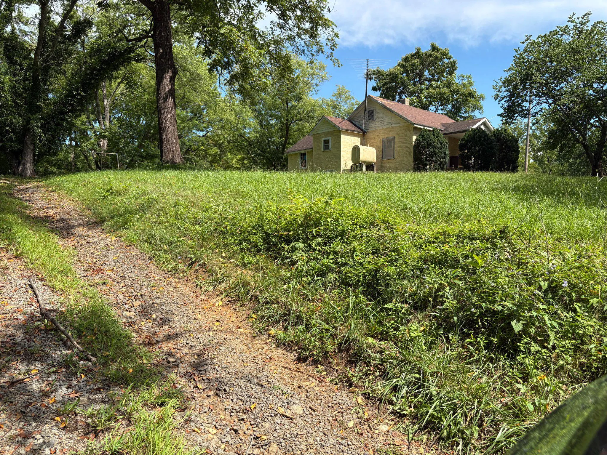 40114 BRADDOCK ROAD, Aldie, VA 20105