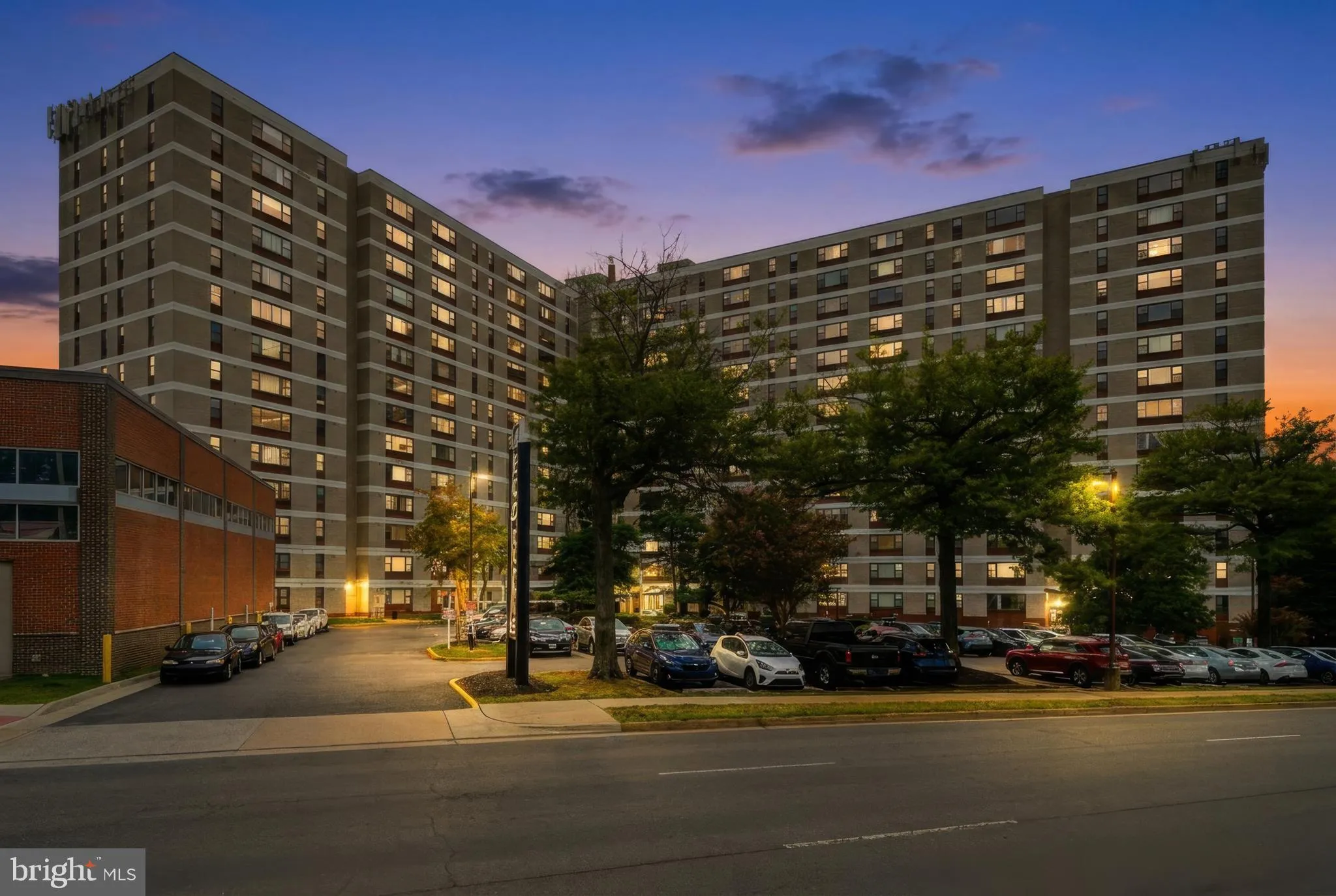 4600 DUKE STREET, Alexandria, VA 22304