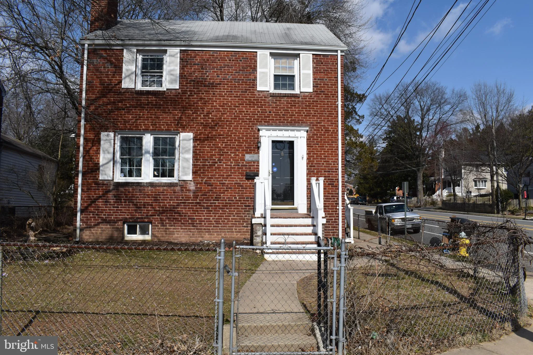 6001 26TH STREET, Arlington, VA 22207
