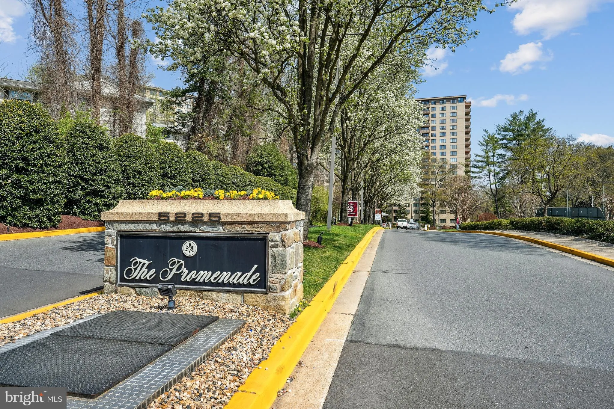 5225 POOKS HILL ROAD, Bethesda, MD 20814