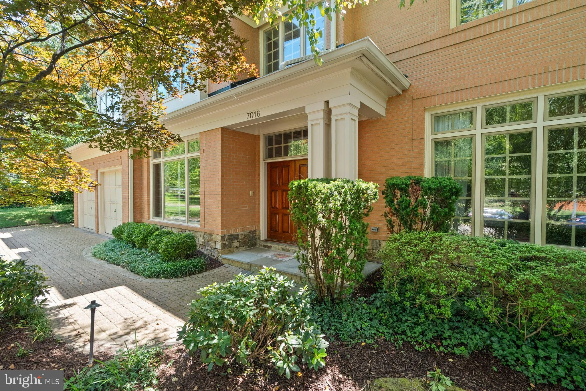 7016 WINTERBERRY LANE, Bethesda, MD 20817